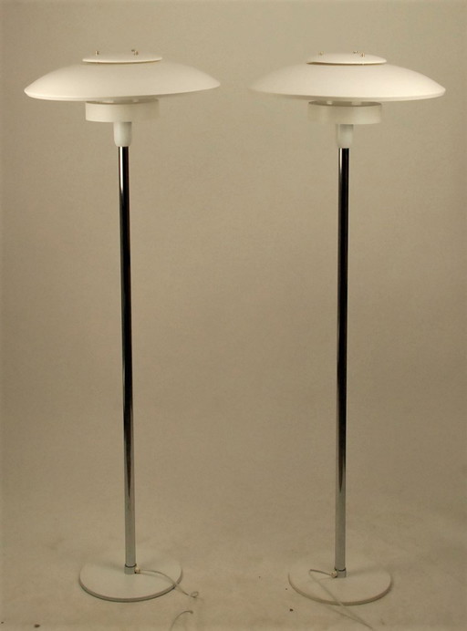 Set Of 2 Pieces 1980's Danish Floor Lamps