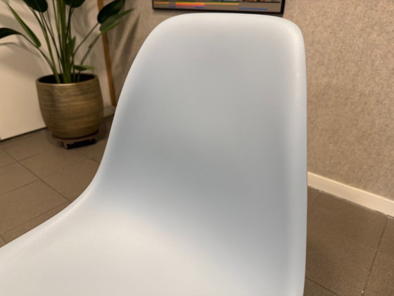 Vitra | Eames | DSR | Ice Grey | 2x – Dining chairs, Metal, Plastic (photo 6 of 9)