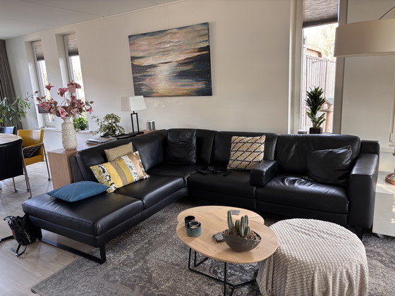 Image 1 of Magnifique canapé d'angle Montel en cuir noir avec section de relaxation électrique
