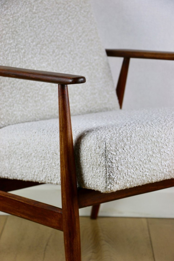 Image 1 of Fauteuil vintage en boucle blanc ivoire à motif renard, années 1970
