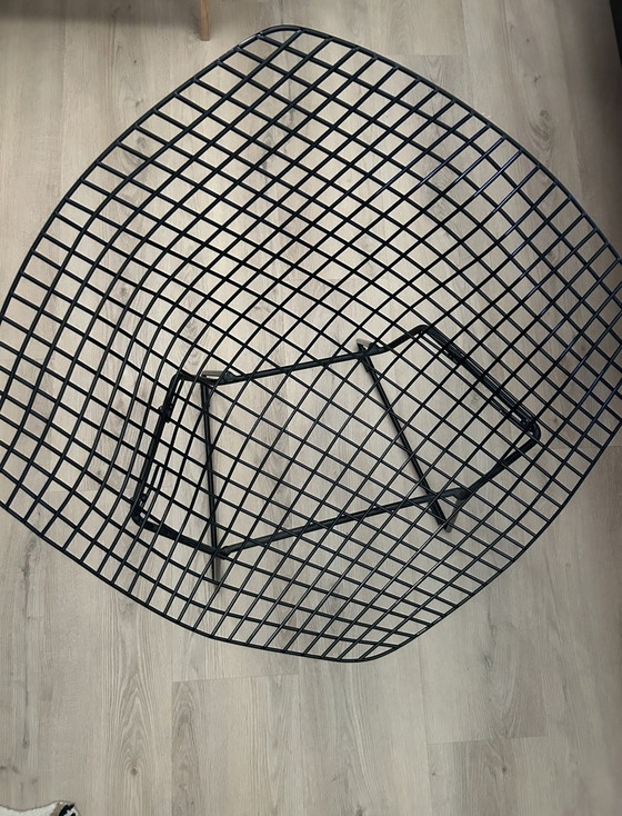 Image 1 of Chaise diamantée - design élégant