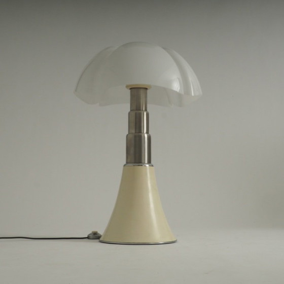 Large Vintage Pipistrelle Table Lamp by Gae Aulenti for Martinelli Luce – Iron (photo 7 of 15)