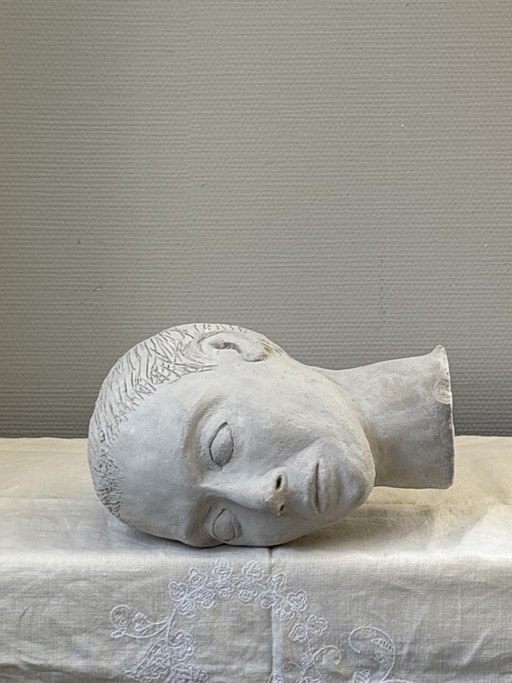 Vintage Chamotte Statue „SHE IS“ Skulptur