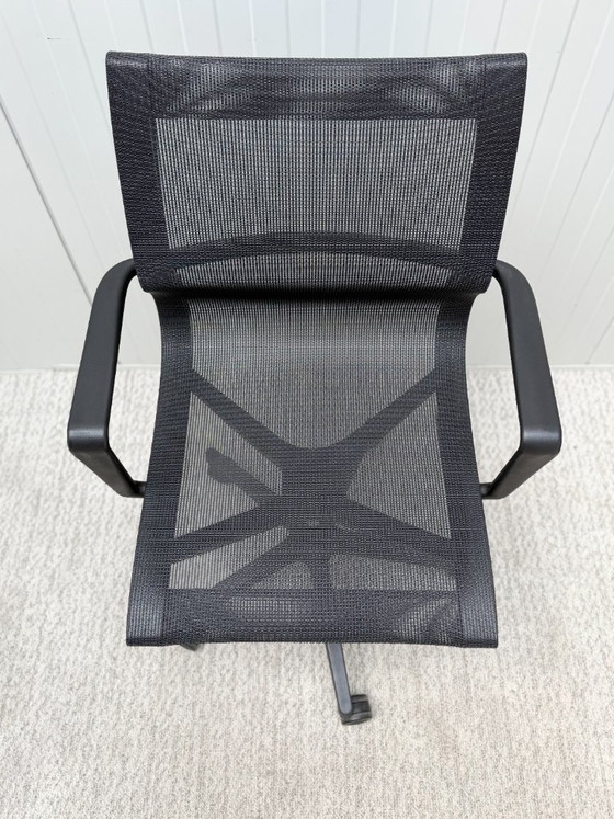 Bralco Moma Netweave Height-Adjustable Desk / Conference Chair – Office chairs, Plastic (photo 14 of 14)