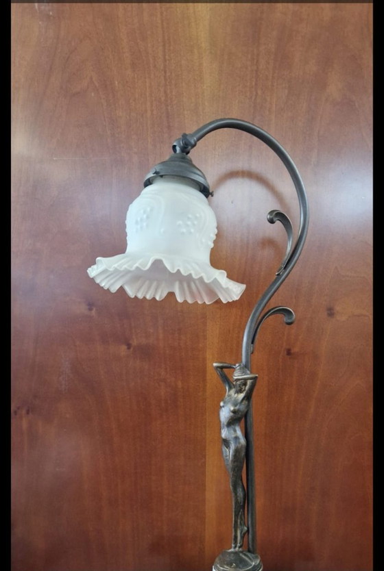 Image 1 of Vintage Art Nouveau lamp with sculptural female figurine