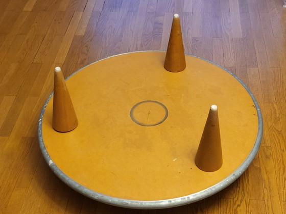 Image 1 of Mesa de centro redonda de Sir Terence Conran en zinc, 1997