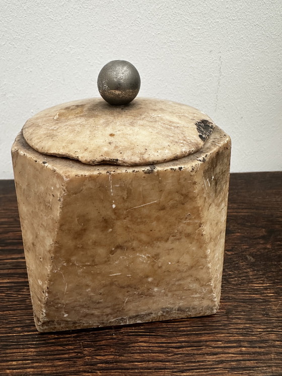 Image 1 of Tabatière en Marbre Art-Deco