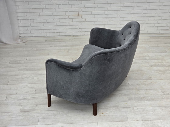 Image 1 of Jaren 1960, Deens ontwerp door Slagelse Møbelværk, sofa, model 185, opnieuw bekleed.