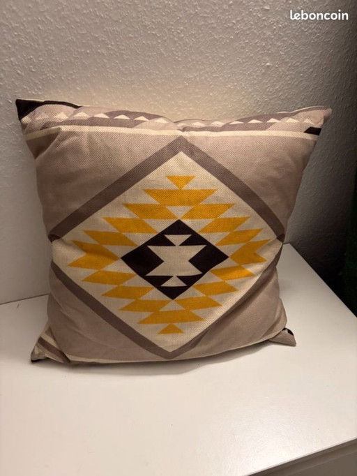 Cuscino decorativo Ethnic Chic – Motivi geometrici – Nuovo di zecca