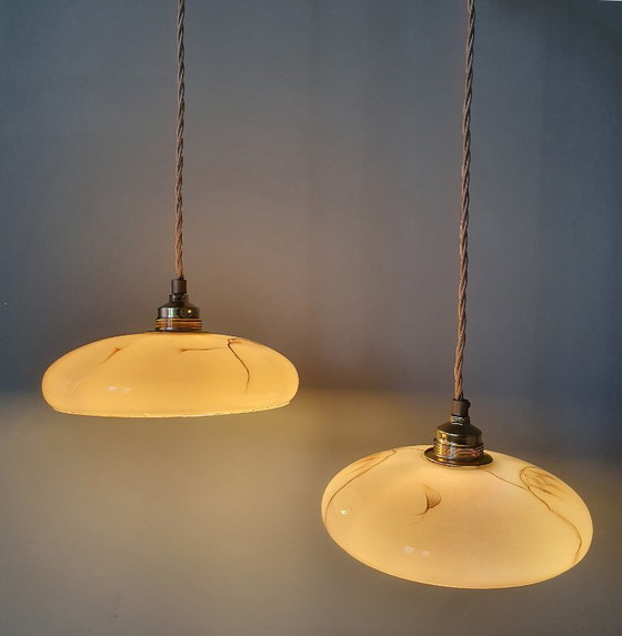 Image 1 of Set di lampade a sospensione vintage in opalino marmorizzato (chiamato anche effetto tartaruga)