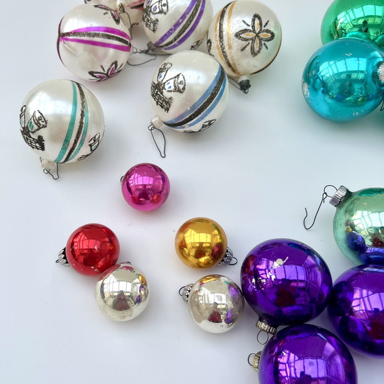 Image 1 of Collectie vintage glazen kerstboomversieringen – jaren 1950-1970