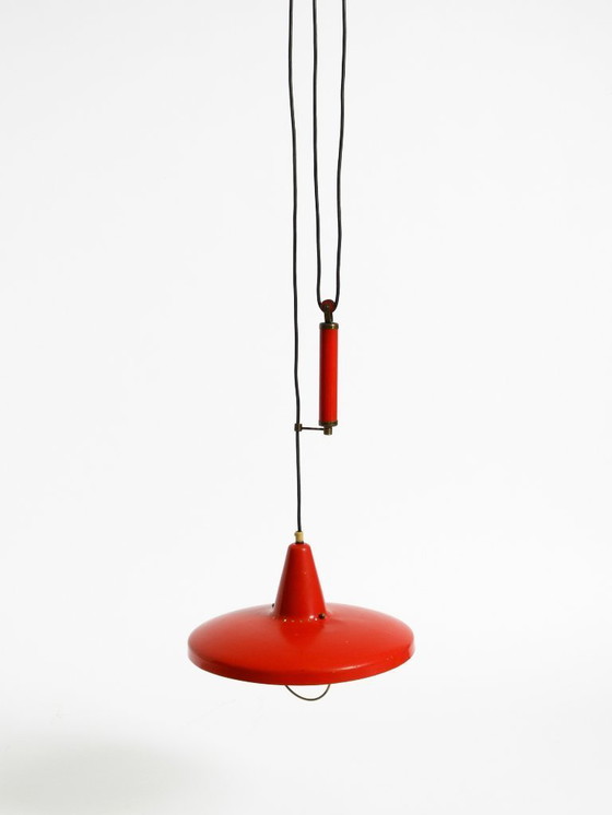 Image 1 of Pendelleuchte aus rotem Aluminium im Mid-Century-Modern-Stil, höhenverstellbar, Italien, 1950