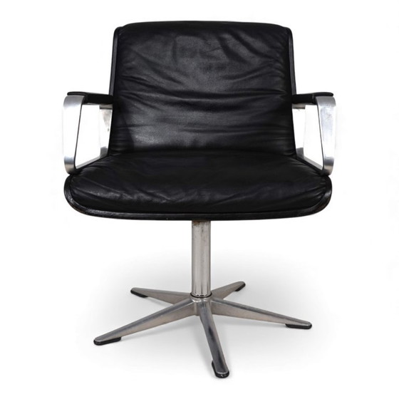 Image 1 of Sedia girevole da conferenza/pranzo Wilkhahn Delta in pelle di Delta Group, 1960
