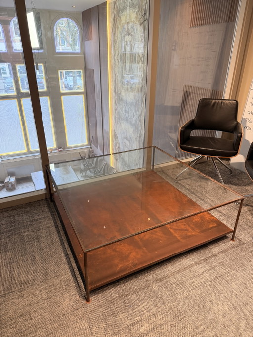 Designer coffee table – Vintage – 120x120 cm