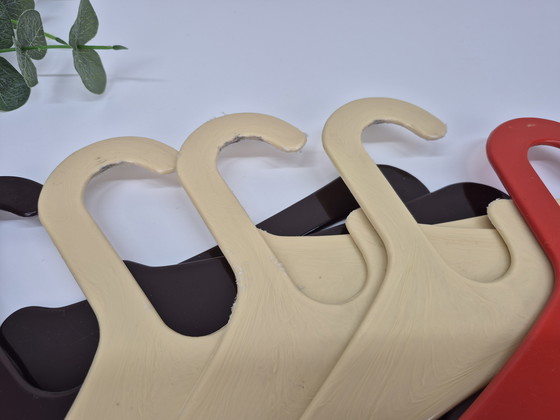 Image 1 of Gruccia Space Age (7). Grucce vintage in plastica.