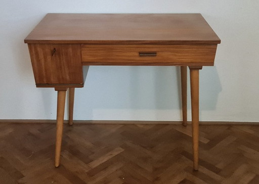 Vintage, designer desk. 50s / 60s.