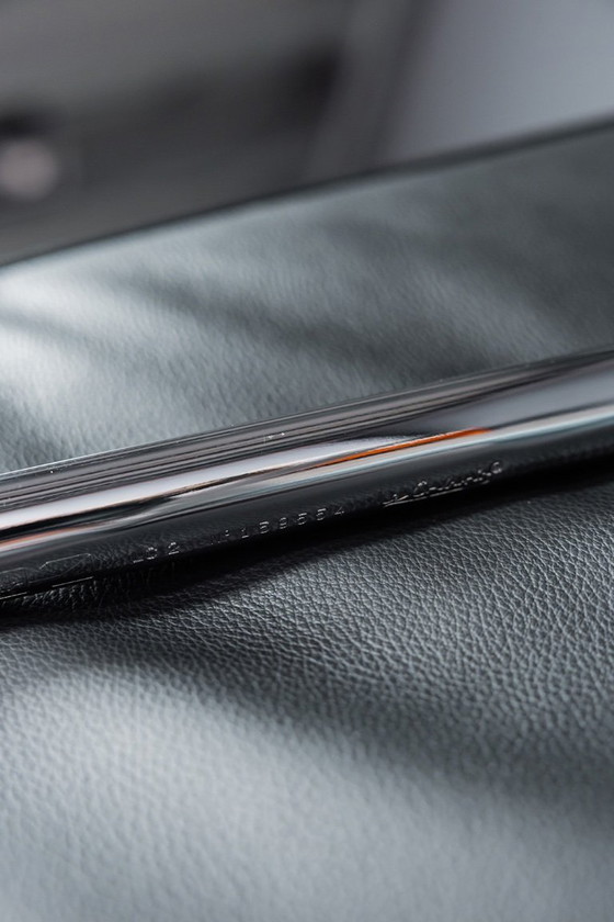 Image 1 of Corbusier LC2, 2seater