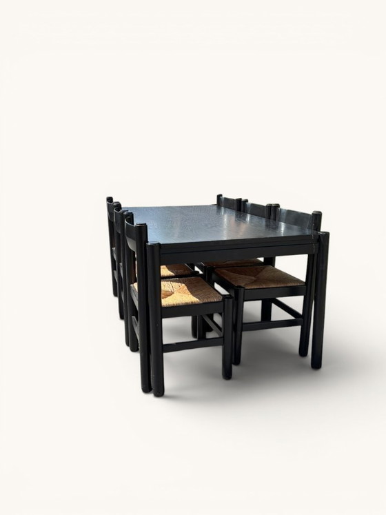 Eettafel met 6 stoelen van Vico Magistretti voor Cassina – Eetkamerset, Rattan, Wood (photo 8 of 9)