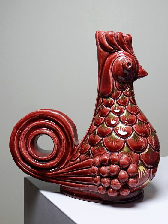 Image 1 of Par de candelabros de cerámica vidriada con forma de gallo, firmados por A.G. Roger, 1948.