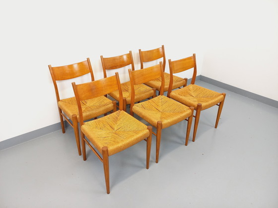 Image 1 of Suite de 6 chaises vintage italiennes en teck et corde danoise Gessef Consorzio Sedie Friuli