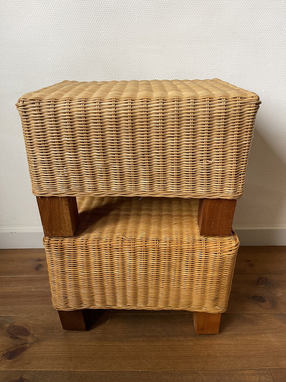 Image 1 of Set di 2 poggiapiedi vintage in rattan