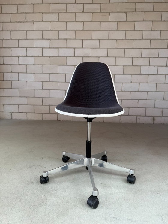 Image 1 of Vitra PSCC chair by Charles & Ray Eames
