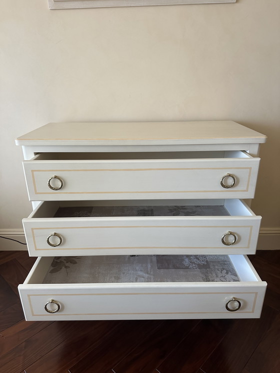 Image 1 of Massief houten ladekast