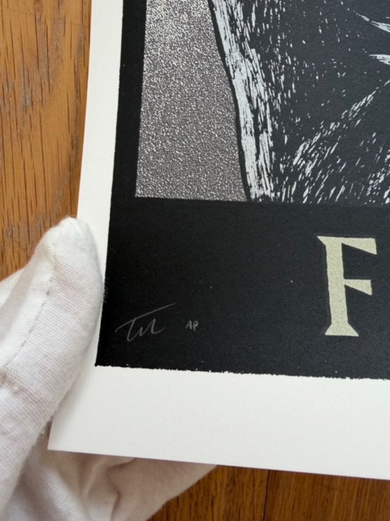 Image 1 of Foo Fighters, Bern-poster door Tommy Davidson-Hawley – handgedrukte 4-kleuren zeefdruk, UK