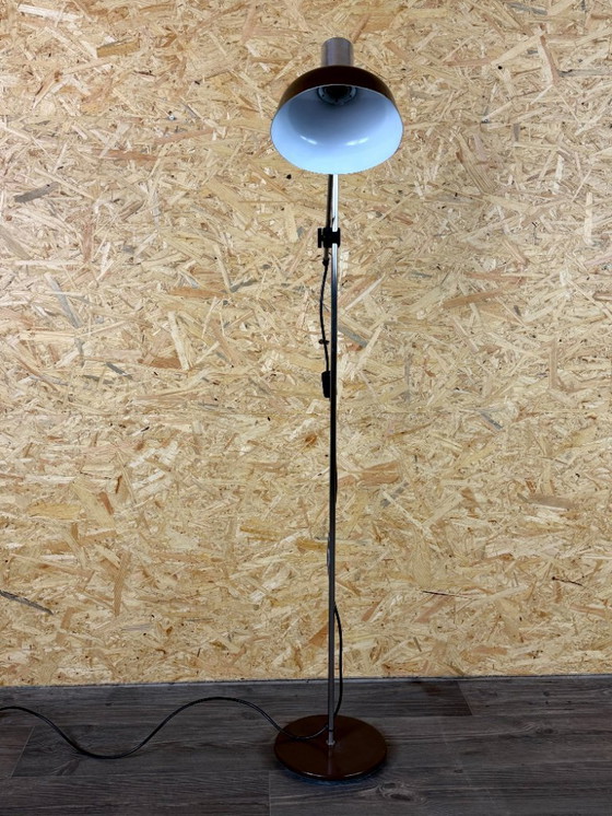 Image 1 of Lampadaire des années 1960/70, design futuriste, métal