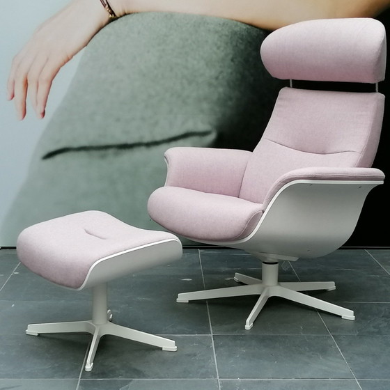 Image 1 of Conform Time-Out fauteuil met poef