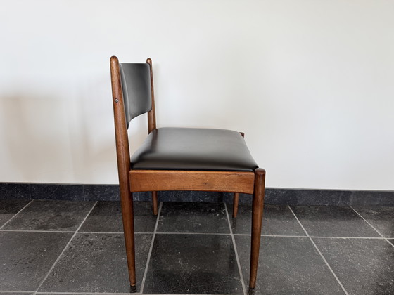 Image 1 of Danish Design Table and Chairs V-Form