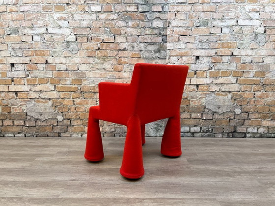 Image 1 of Moooi VIP Chair red