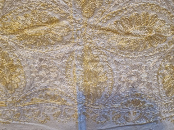 Image 1 of Nappe avec 8 serviettes (brodées à la main)