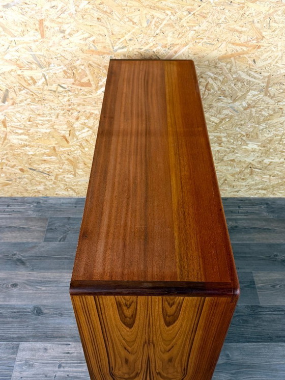 Image 1 of Teakhouten dressoir/credenza uit de jaren 60/70, Deens modern design, Denemarken