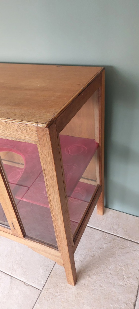 Image 1 of Magnifique meuble à thé ancien en verre taillé