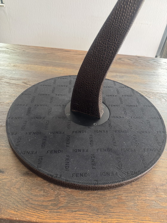 Original Fendi Beistelltisch – Beistelltische, Leather, Metal (photo 9 of 15)