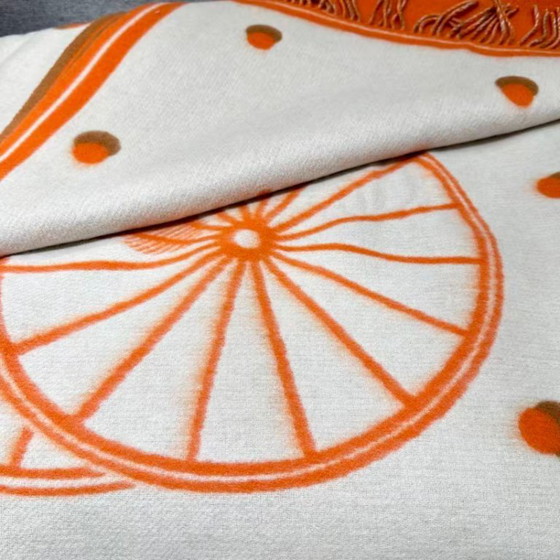 Image 1 of Hermès ‘Cheval Cabriolet’ sjaal, geïnspireerd op de wollen deken van Giampaolo Pani.