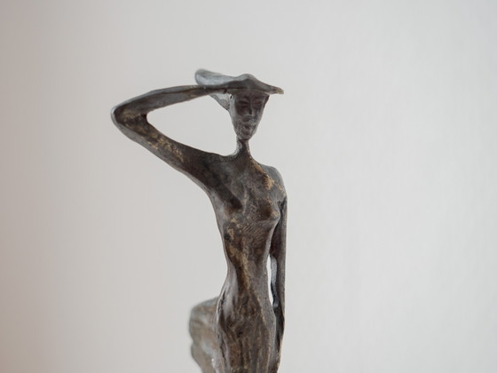 Image 1 of Corry Ammerlaan - Vision Of The Future - Bronze Statue - Artihove