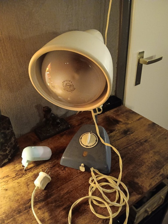 Image 1 of Vintage Warmtelamp Philips