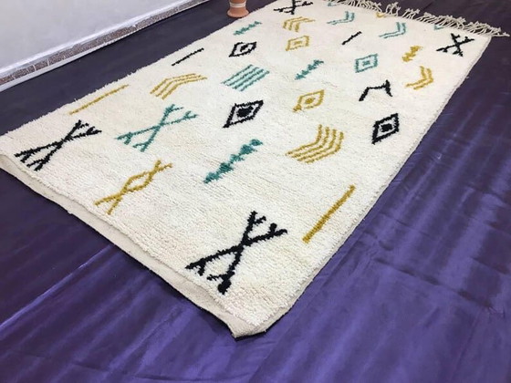 Custom-made, traditional, handcrafted Azilal Berber rug, 1.6 x 2.6 m – Aime Té, Rugs & carpets, Wool (photo 3 of 8)