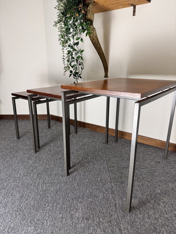 Image 1 of Set van 3 vintage bijzettafels – metaal & hout – mid-century stijl