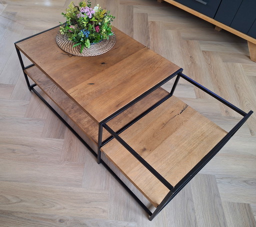 Two-piece coffee table