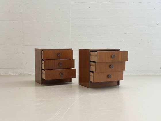 Image 1 of Set di 2 comodini in teak, stile metà secolo, anni '60.