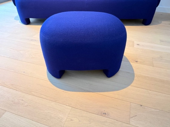 Image 1 of Divani Taru Ligne Roset blu e crema, poggiapiedi. Set in ottime condizioni.