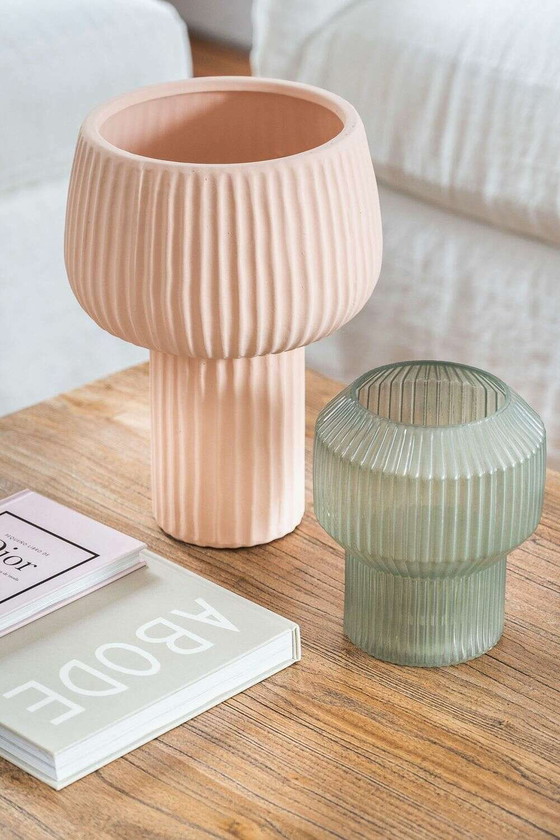 Image 1 of Licht- und Lebensvase