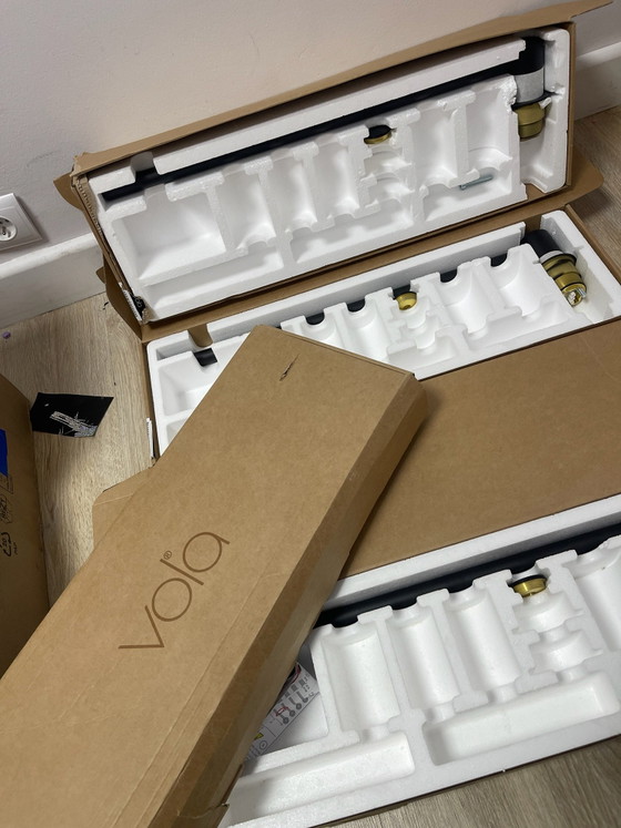 Scaldasalviette elettrico, vola, Accessori per camera da letto, Ottone, Nero (foto 3 di 5)