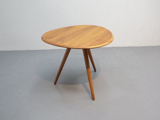 Image 1 of Vintage bijzettafel notenhout A.A. Patijn Firma Zijlstra