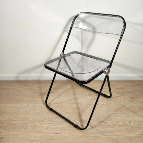 Lot de 4 chaises Plia de Giancarlo Piretti – Anonima Castelli – Chaises pliantes, Plexiglass, Metal (photo 8 of 12)