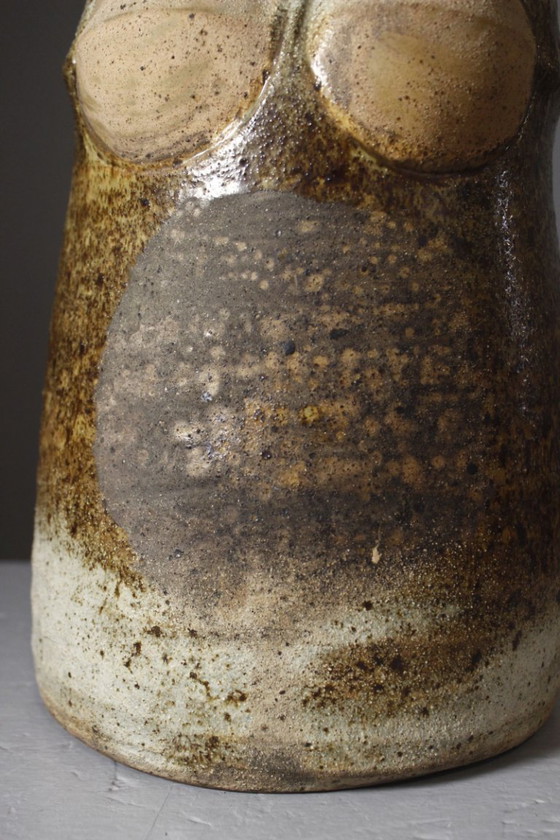 Michel Delmotte in Strasbourg - Imposing Vase Breasts 1972 – Sculpture, Ceramic (photo 6 of 12)