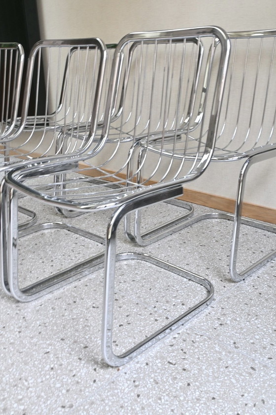 Image 1 of Juego de 6 sillas con estructura tubular cromada de Gastone Rinaldi
